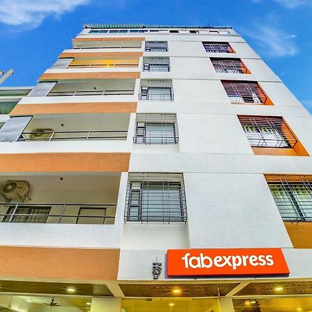 Fabexpress The Paradise Pune Dış mekan fotoğraf